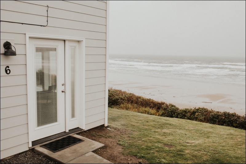 Lighthouse Lookout Cottage